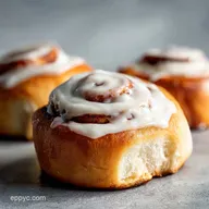 Fluffy Cinnamon Rolls with Cream Cheese Frosting in 175 Minutes