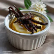 Homemade Vanilla Essence: Intoxicatingly Velvety Flavor