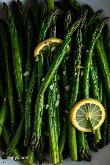 Perfectly Sautéed Asparagus with Garlic and Lemon presentation