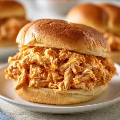 Buffalo Chicken Sandwiches Crockpot: 4 Recipe Card